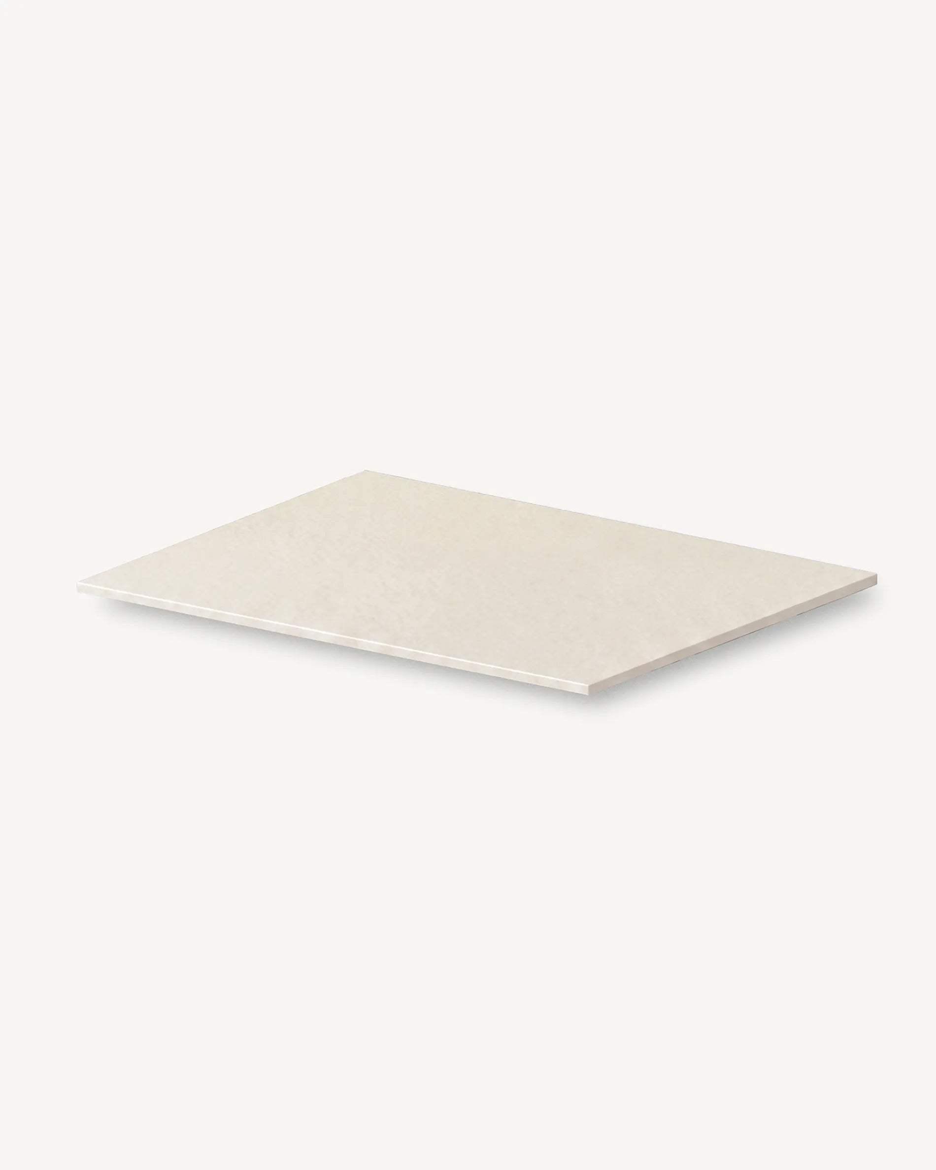 Crèmekleurig beige plateau voor Kamado PILOTIS module met uitsparing voor barbecue, packshot geïsoleerd op witte achtergrond