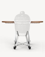 Verrijdbare onderstel voor Kokko kamado met inklapbare houten zijtafels, vooraanzicht op neutrale achtergrond.