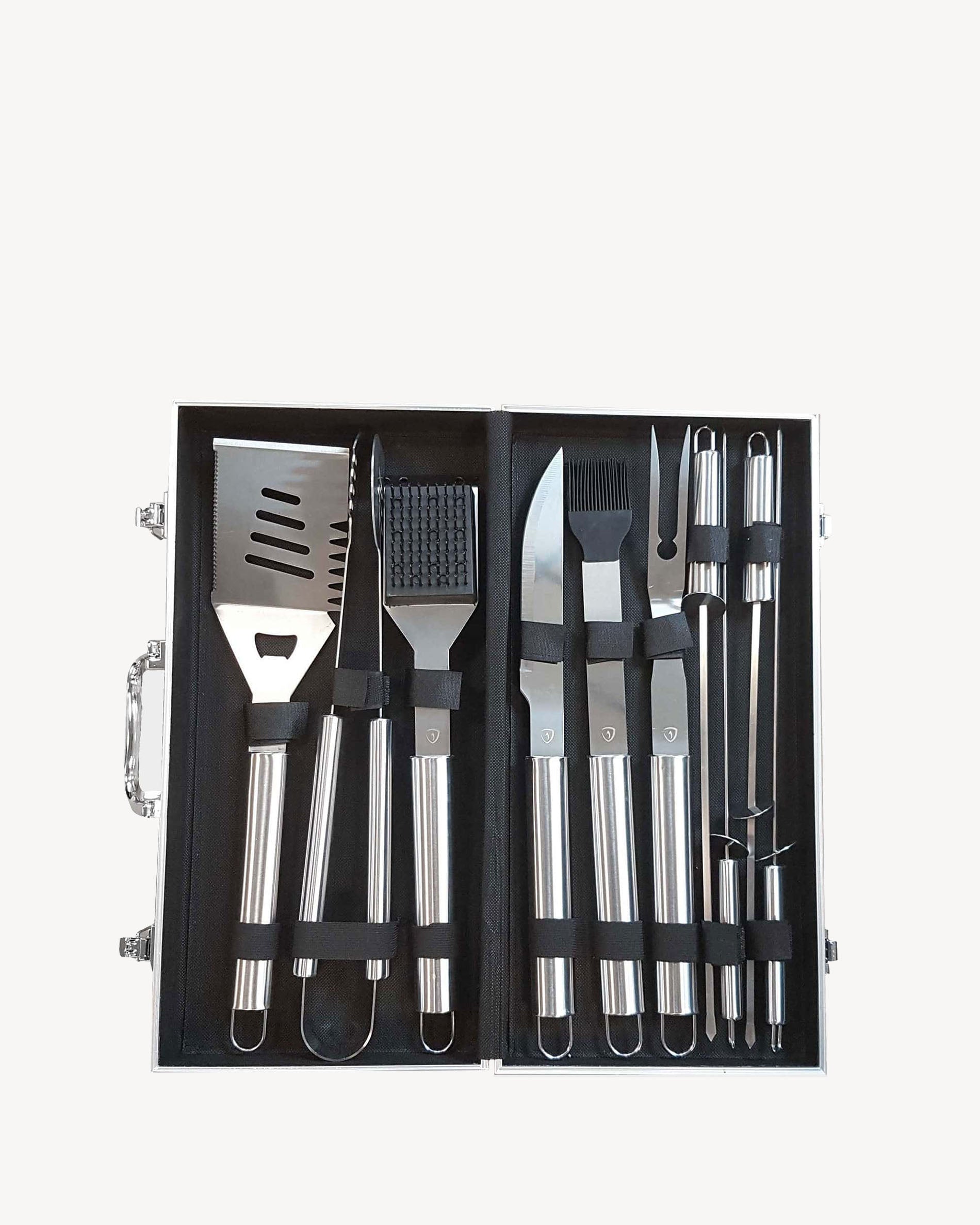 Koffer met 10 roestvrijstalen accessoires