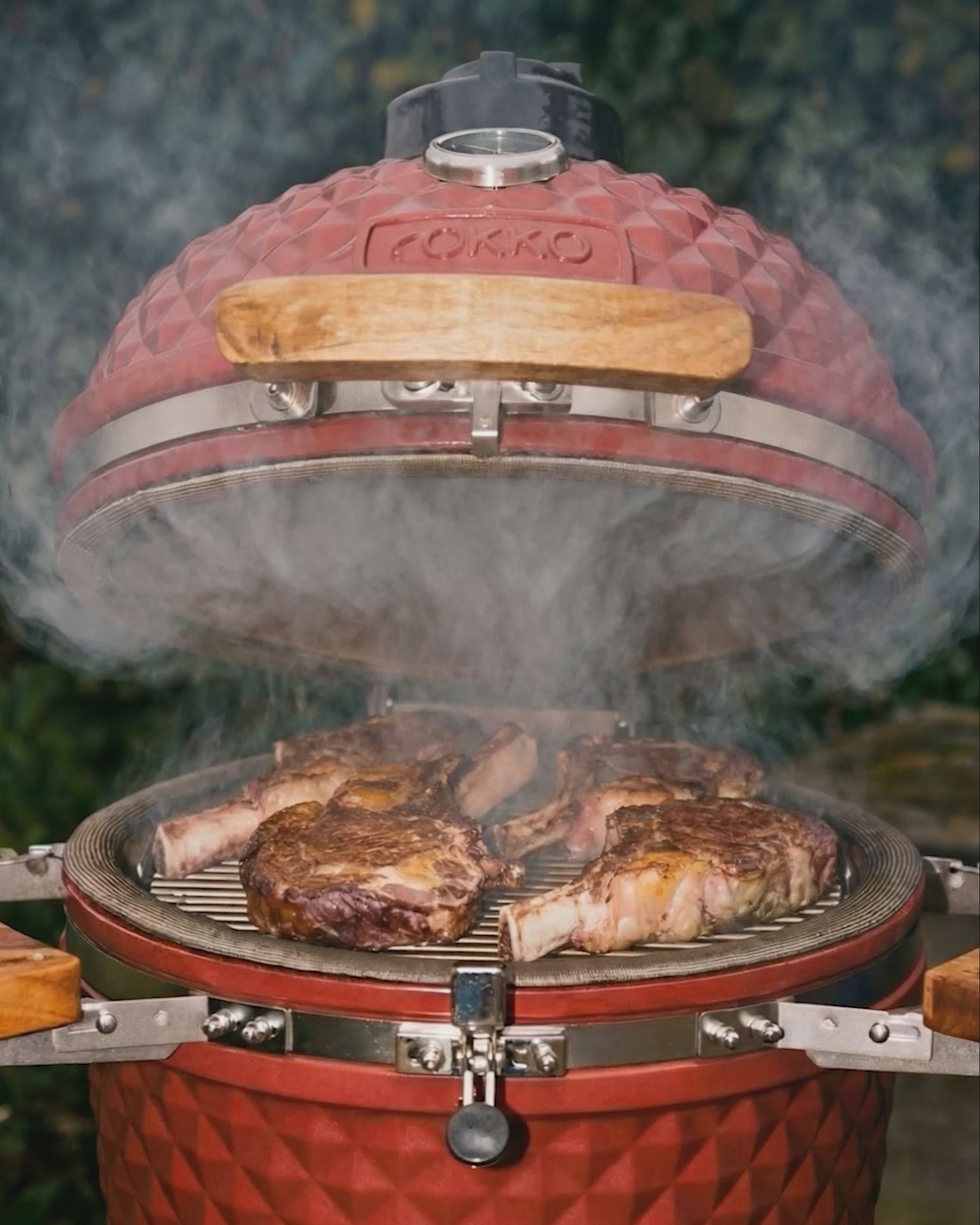 Video laden: Kokko Original L - Kamado 18" (Ø 46 cm)